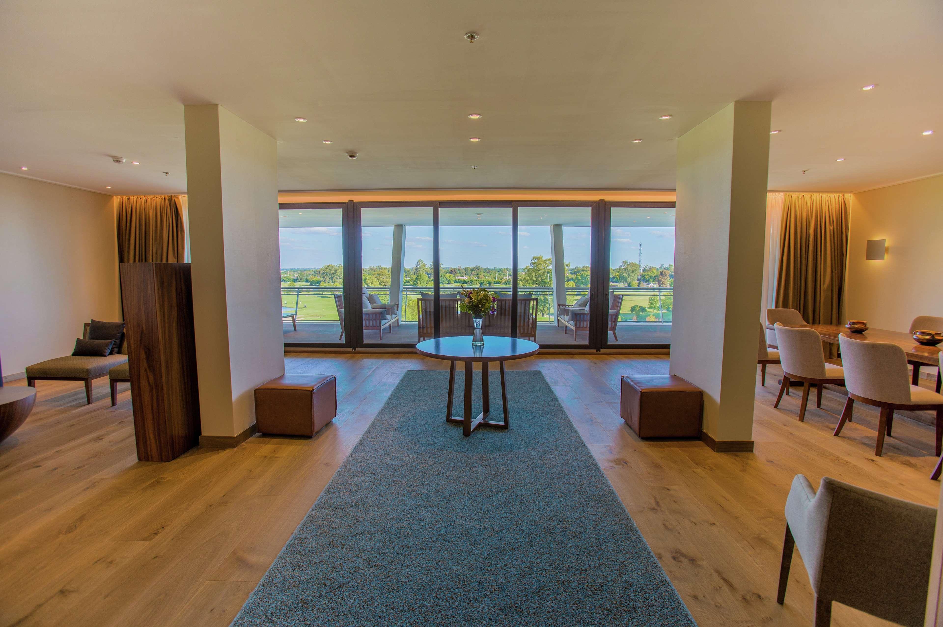 Hilton Pilar Hotel Pilar  Eksteriør billede