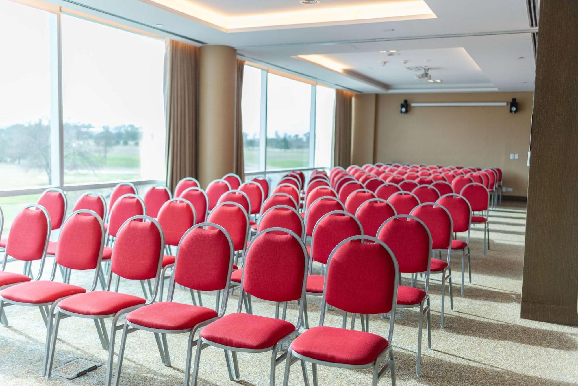 Hilton Pilar Hotel Pilar  Eksteriør billede