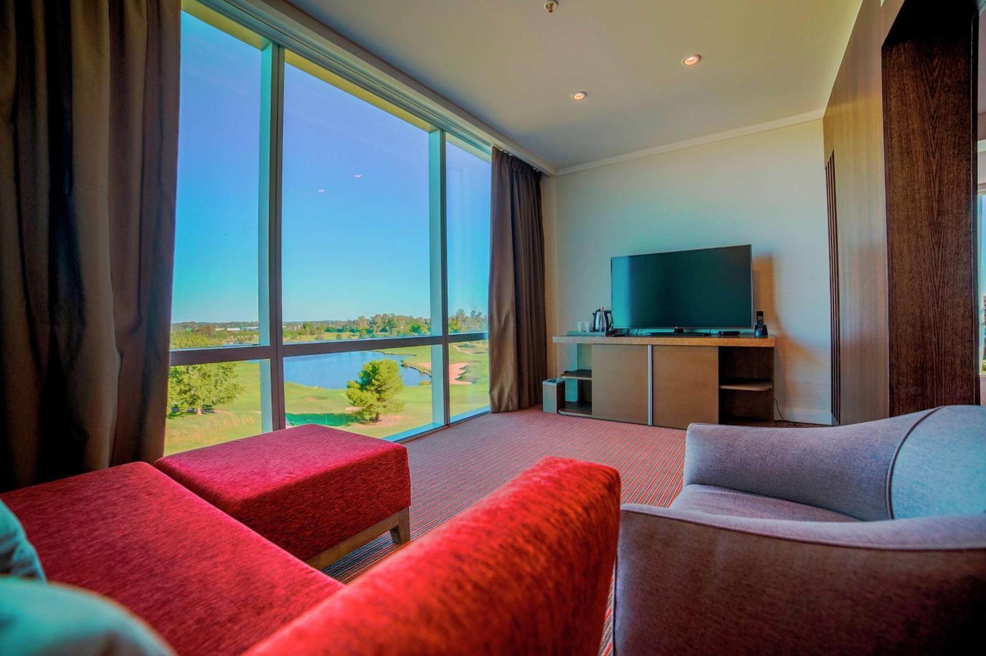 Hilton Pilar Hotel Pilar  Eksteriør billede