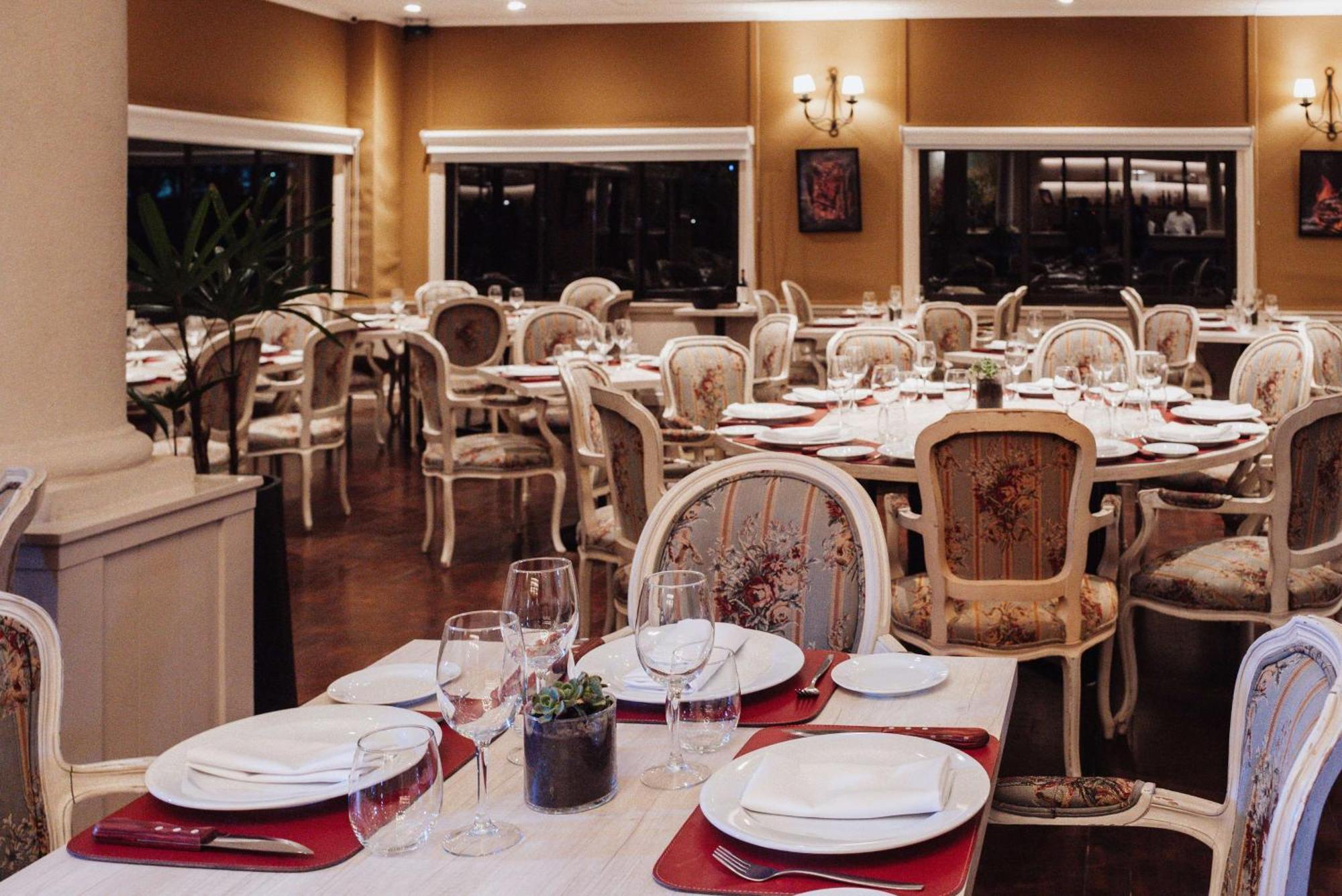 Hilton Pilar Hotel Pilar  Eksteriør billede